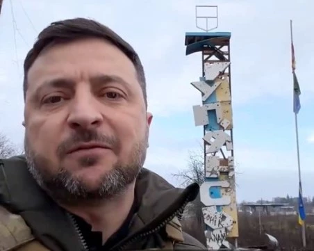 Зеленски: Русия се опитва да прекъсне връзките между украинските градове
