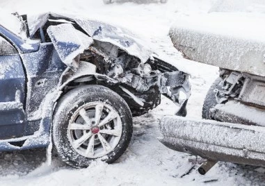 Тежка катастрофа с 8 пострадали край Ямбол