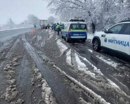 Засилени проверки на път край Пловдив! 21 водачи отнесоха актове, един остана без книжка