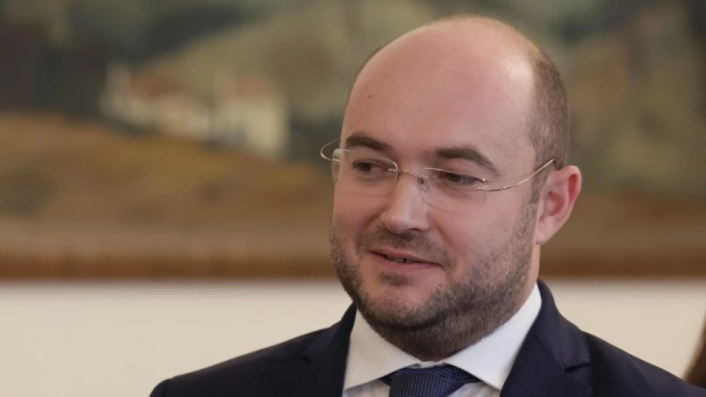 Министърът на правосъдието временно отстрани началника на затвора в София заради Брендо