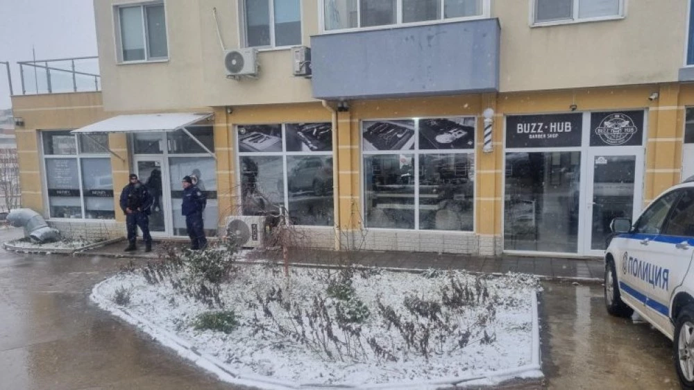 Прокуратурата в Бургас: Случаите от двата салона с порно клипове може да са свързани