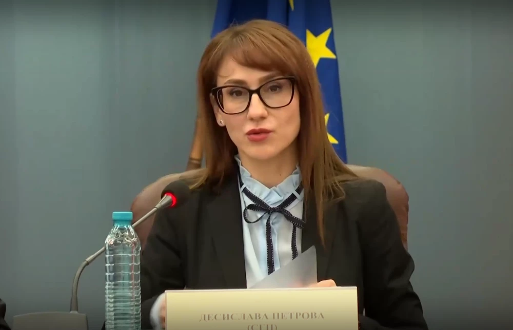 Трима са с повдигнати обвинения след операцията срещу торент сайтовете