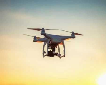 Американски боен самолет свали ирански дрон в Арабско море