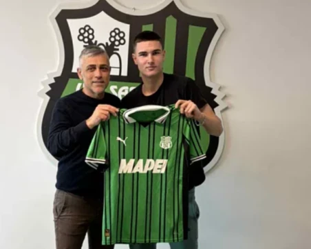 Юноша на Ботев подписа със Сасуоло