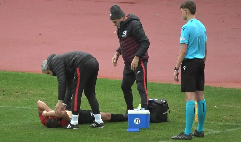 Локо загуби титуляр до края на сезона