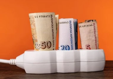 След по-високите сметки за ток за януари и 300 жалби за проверка на електромери