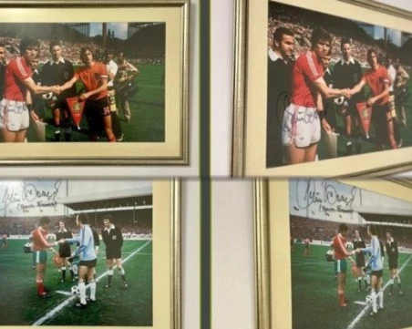 Фенклубът на Локо пусна търг с картини с автограф на Бонев