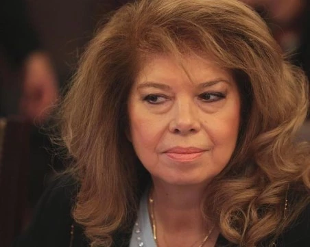 Президентът Йотова продължава консултациите с АПС, МЕЧ и 