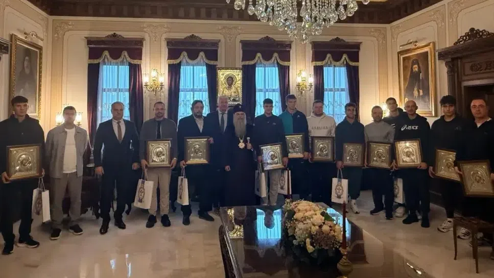 Пловдивският митрополит се срещна с отбора на България за Купа „Дейвис