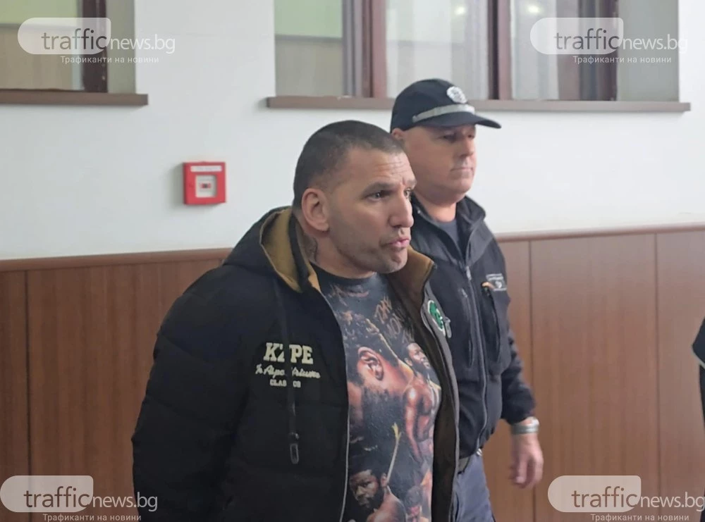 С алкохол в кръвта и 160 км/ч: Започна дело срещу мъж, убил приятеля си край Съединение