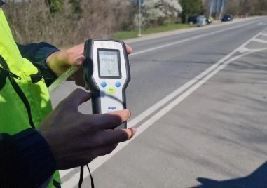 Хванаха пиян шофьор на камион на пътя Приморско - Созопол