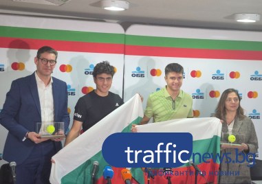 Младите надежди на българския тенист Иван Иванов и Александър Василев