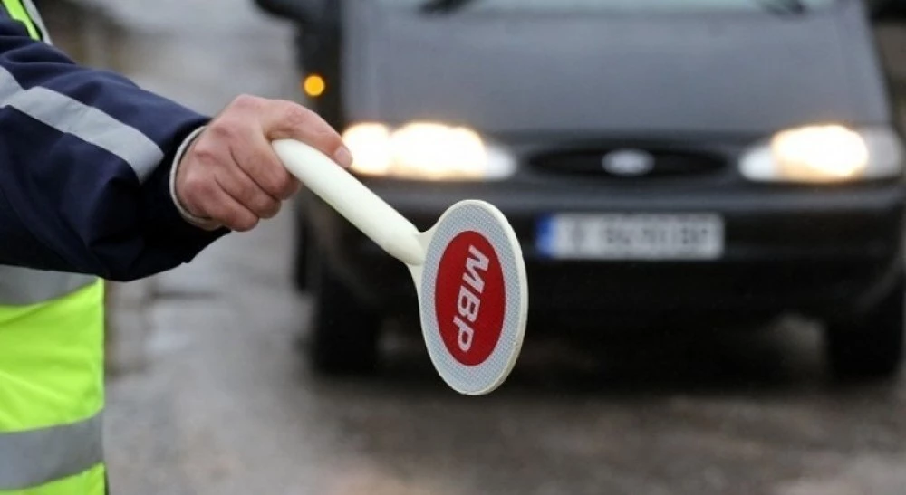 Дрогиран шофьор се качи на Ауди край Пловдив, арестуваха го