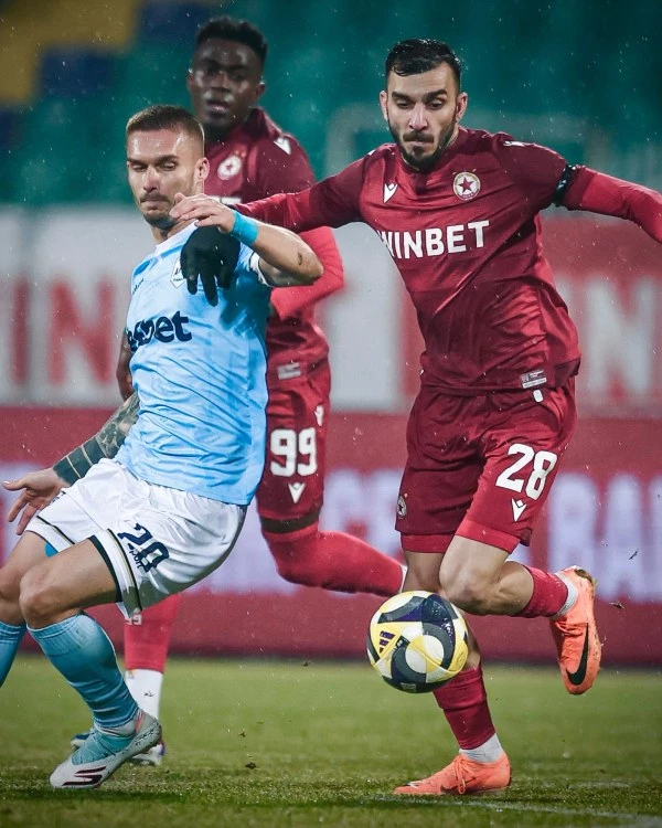 ЦСКА стартира с победа втория полусезон. Тимът трябваше да обръща