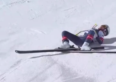 Линди Вон приключи олимпийската си мечта след много тежко падане, хеликоптер я откара в болница