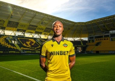 Официално: Антоан Конте се завърна в Ботев