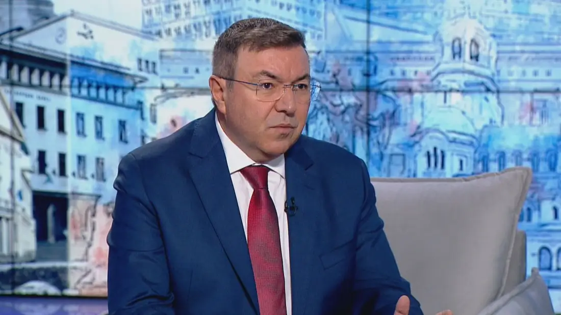 Костадин Ангелов: Бавенето на изборите се превръща в мистика или цел, която се преследва