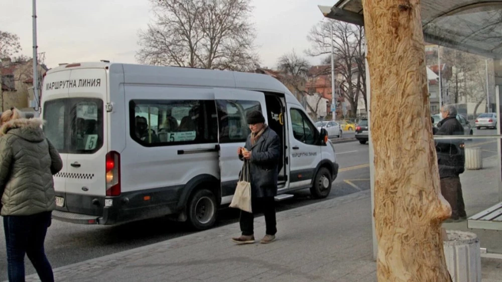 Линия номер 5, която обслужва жителите на селата Строево и
