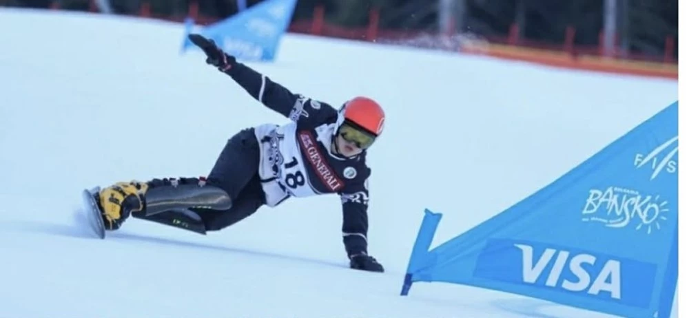 Трима българи ще се борят за медали в сноуборда