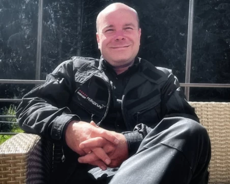 Близка на убития Ивайло Иванов: Той бе човек с високи ценности, версиите за секта и педофилия са абсурдни