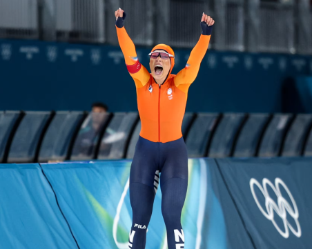 Гаджето на Джейк Пол стана олимпийска шампионка на бързо пързаляне с кънки