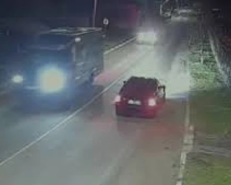 Кемперът, в който бяха открити трите тела, не е минал по официалния път за Околчица