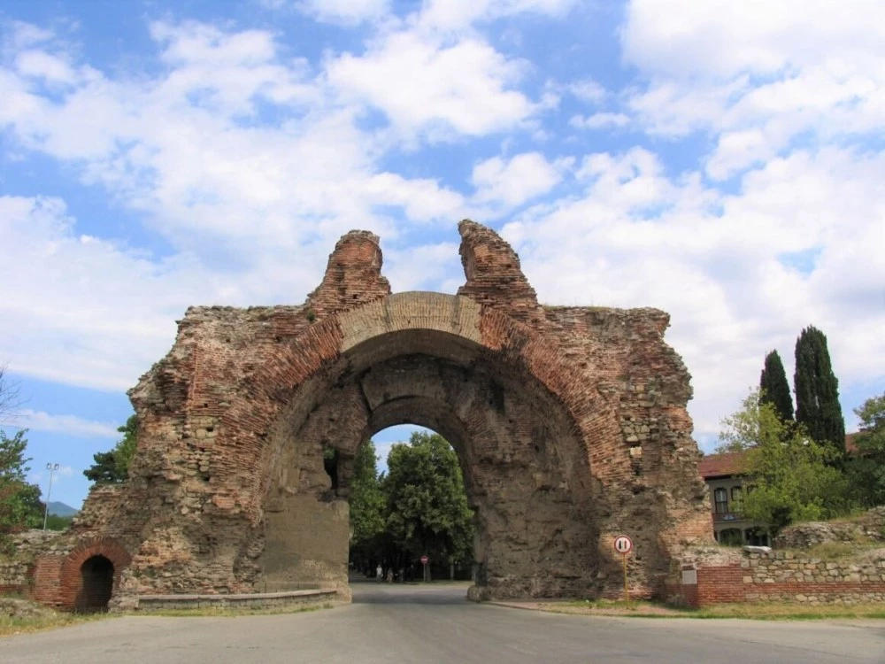 Седем дни Хисаря ще говори на езика на любовта