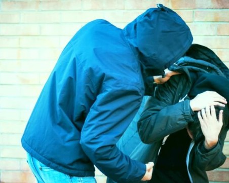 Започва проверка на Център за настаняване в Смолян заради нападението над момче