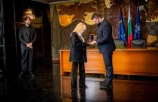 Лили Иванова получи 