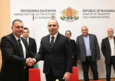 Договорът е подписан: БДЖ и Ивкони Експрес ще возят с влакове по договор с държавата за 12 г.
