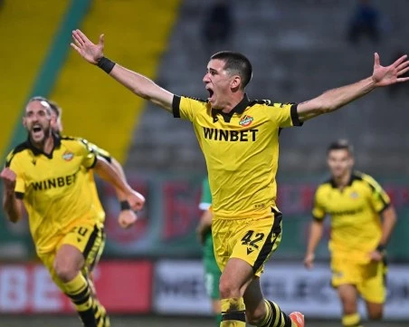 Ботев преподписа с юноша