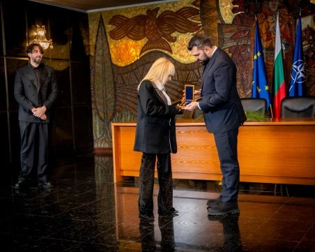 Лили Иванова получи 