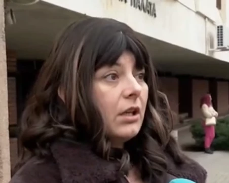 Майка на 5-годишно дете твърди, че бащата на дъщеря ѝ е блудствал с нея