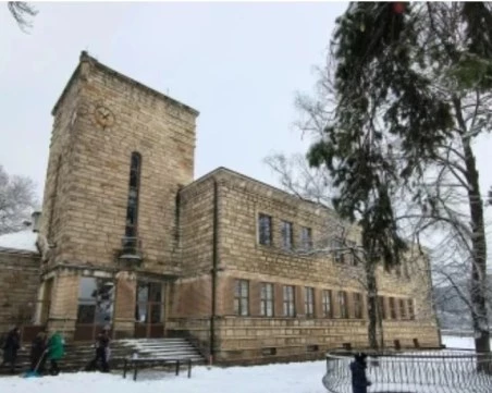 МОН: Месец частното училище 