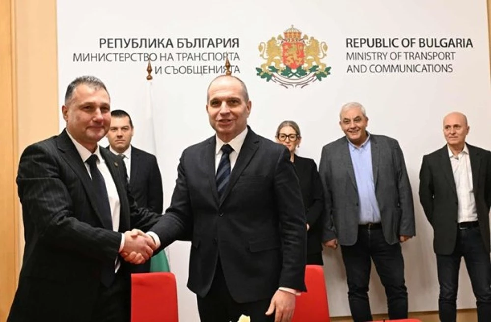 Договорът е подписан: БДЖ и 