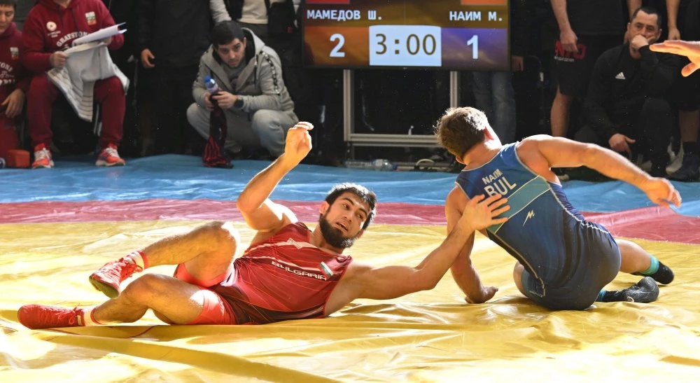 Федерацията по борба: До държавните първенства ще бъдат допускани само състезатели с български паспорт