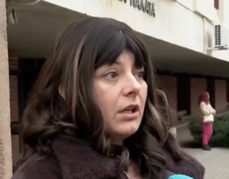 Бащата на дъщеря ми е блудствал с нея. Това твърди