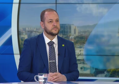 Бившият министър на околната среда и водите Борислав Сандов заяви