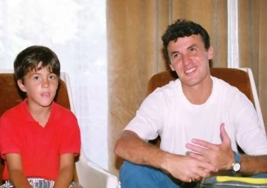 Бившият вратар на Левски и националния отбор Николай Михайлов отправи