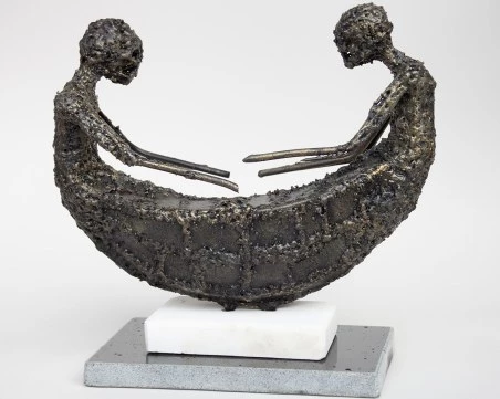 Атанас Москов празнува 50-годишнина с изложба скулптура 