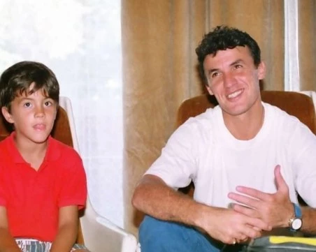 Ники Михайлов на рождения ден на Боби Михайлов: Днес празнуваме теб, и макар болезнено много да ни липсваш