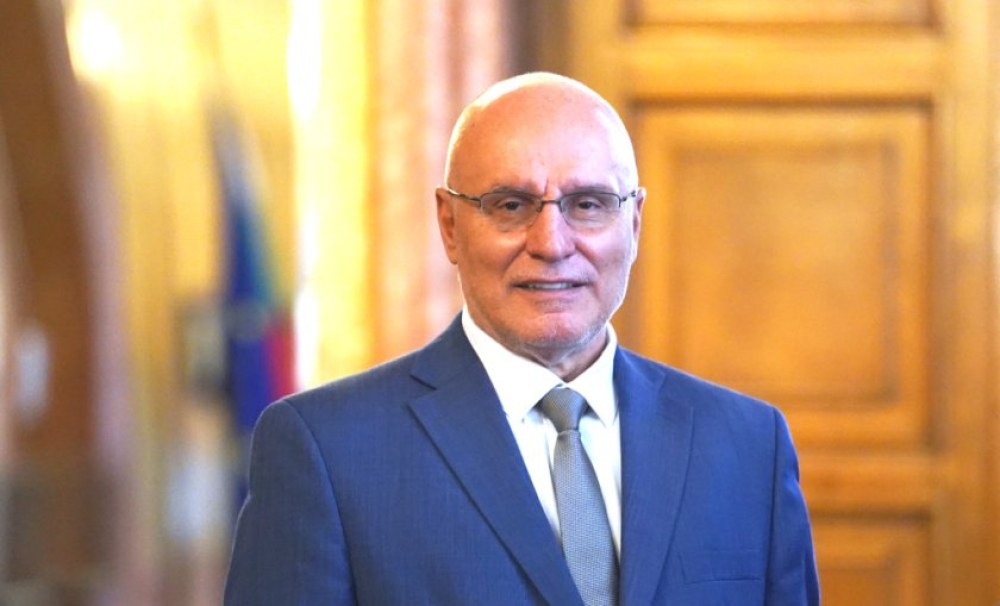 Димитър Радев: Близо 85 процента от левовете са изтеглени от обращение