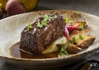 Денят на Свети Валентин е специална дата когато всяка двойка