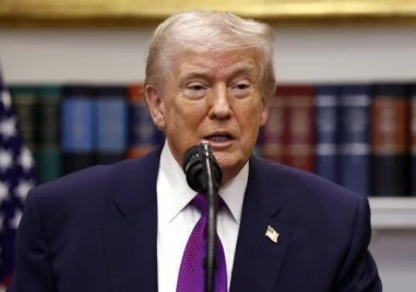 Тръмп отменя ключово климатично заключение и премахва стандартите за емисии от коли