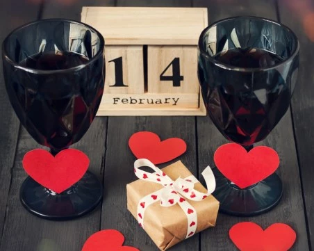 Отбелязваме деня на виното и любовта