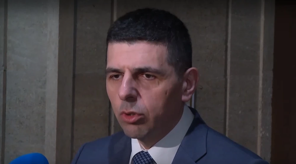 ПП-ДБ: МВР крие информация за съвместни учения с НПО на Калушев