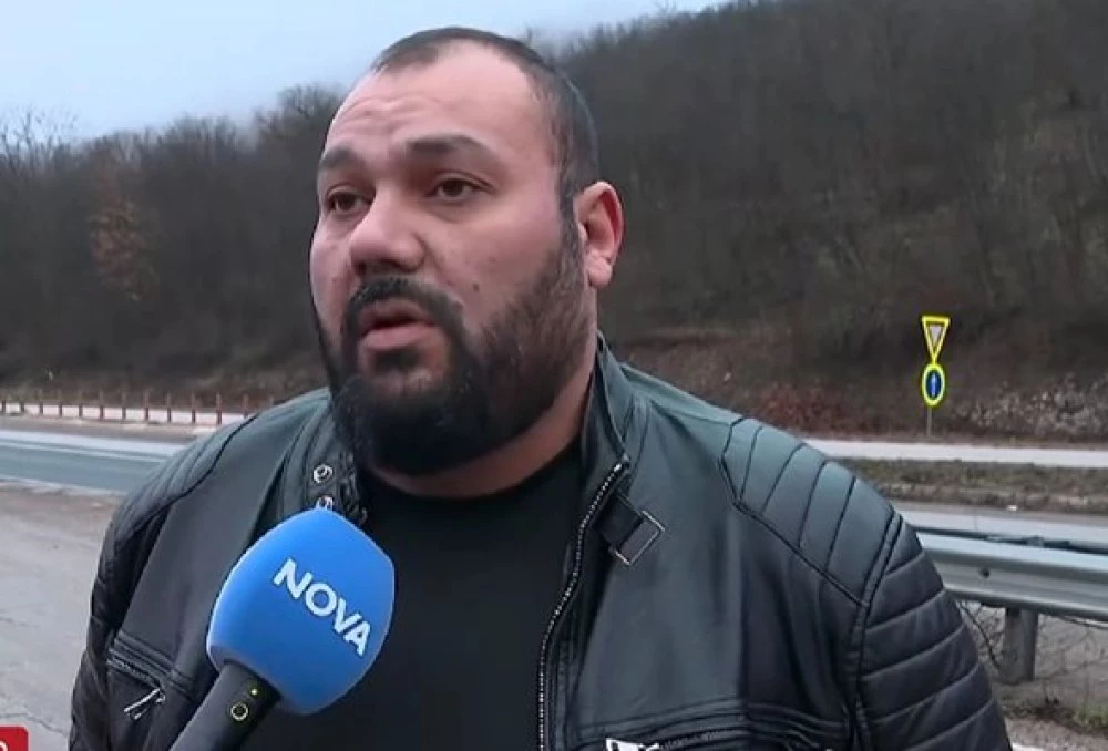 Взеха книжката на шофьор на тир, прилошало му и отбил в аварийната лента на „Хемус”