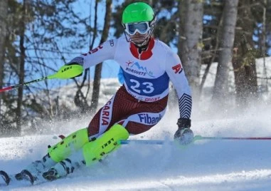 Българският състезател по ски алпийски дисциплини Калин Златков се класира