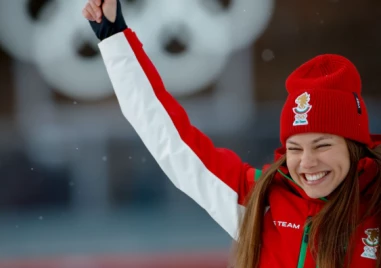 Лора Христова и Милена Тодорова отново в битка за медали в биатлона днес