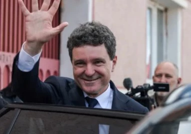 Румъния може да изпълни условията за присъединяване към еврозоната през